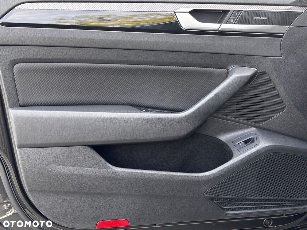 Volkswagen Arteon 2.0 TSI 4Motion R DSG - 10