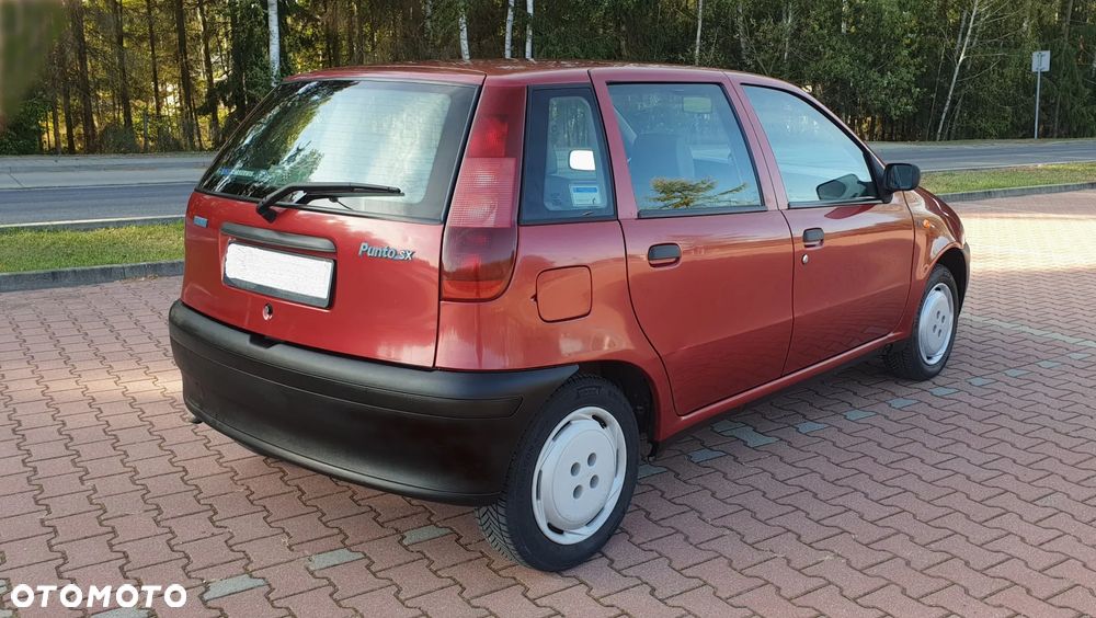 Fiat Punto 75 SX - 3