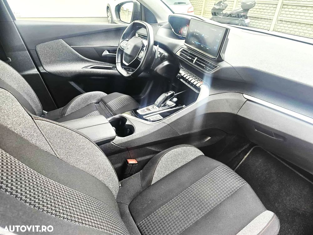 Peugeot 3008 1.5 BlueHDI 130 EAT8 Allure Pack - 12