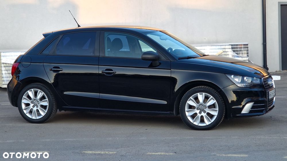 Audi A1 Sportback 1.6 TDI Attraction - 4