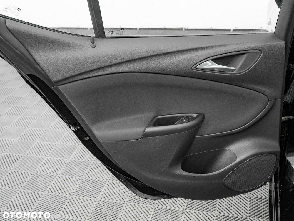 Opel Astra V 1.4 T Enjoy S&S - 22