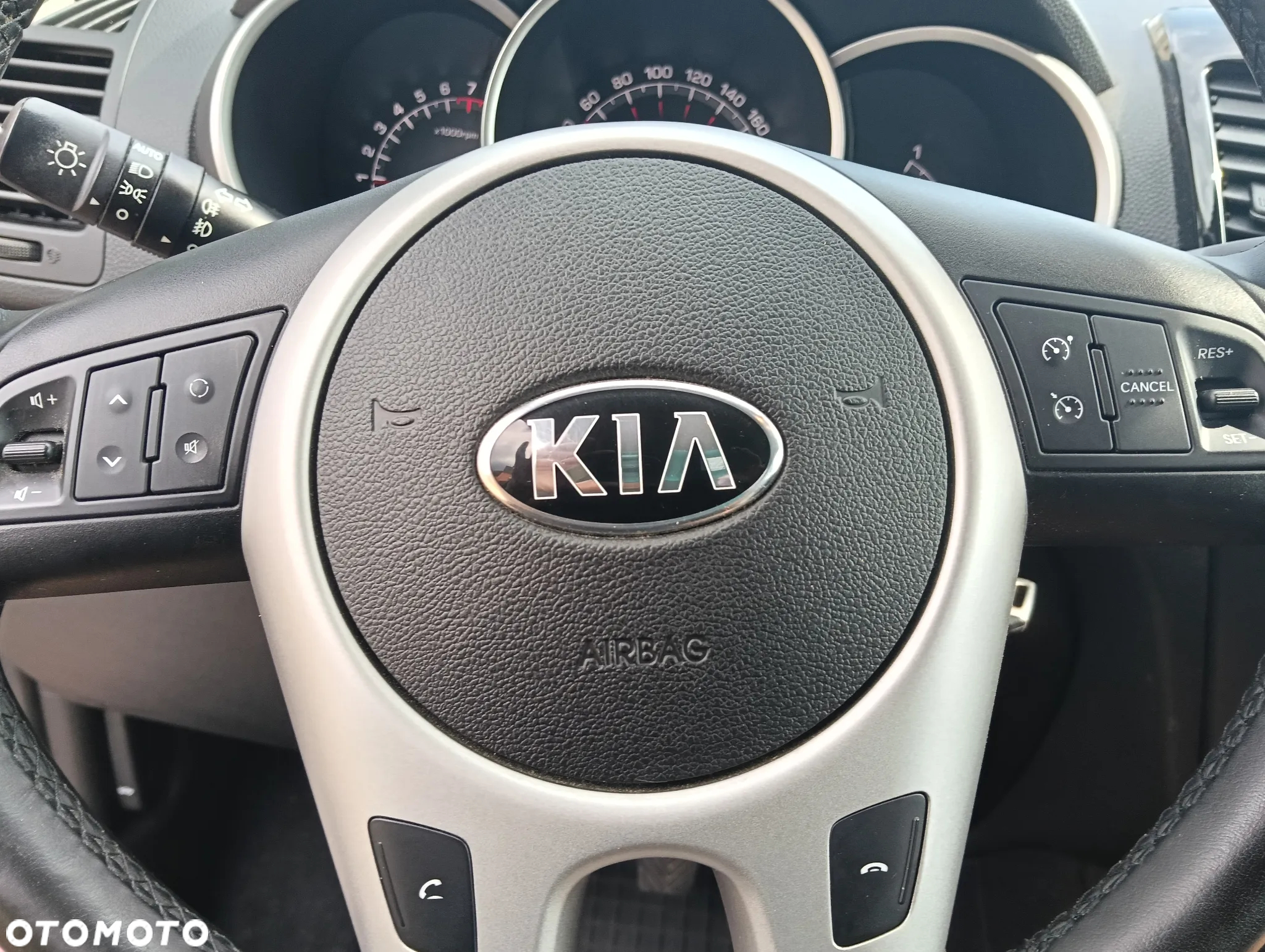 Kia Venga 1.4 Business Line - 18