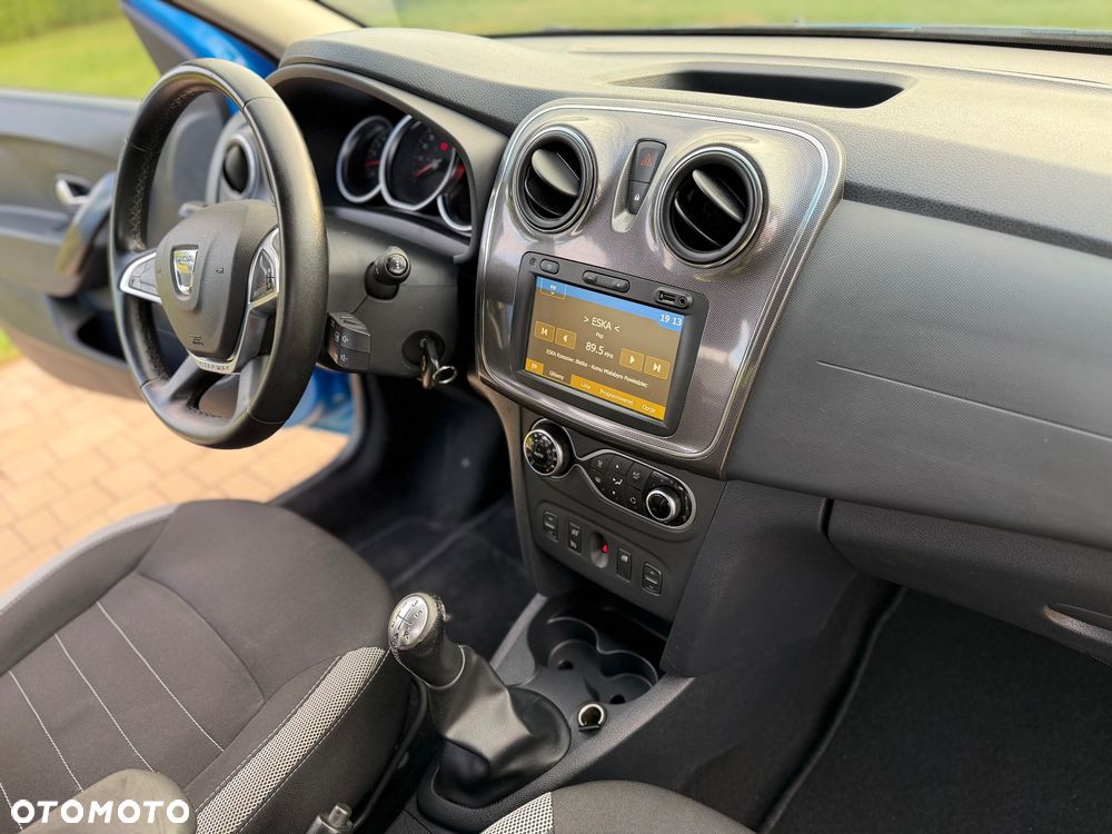 Dacia Sandero Stepway TCe 90 (S&S) Celebration - 32