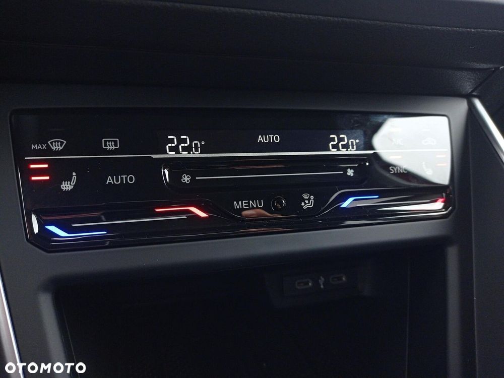 Volkswagen Polo 1.0 TSI Life DSG - 36