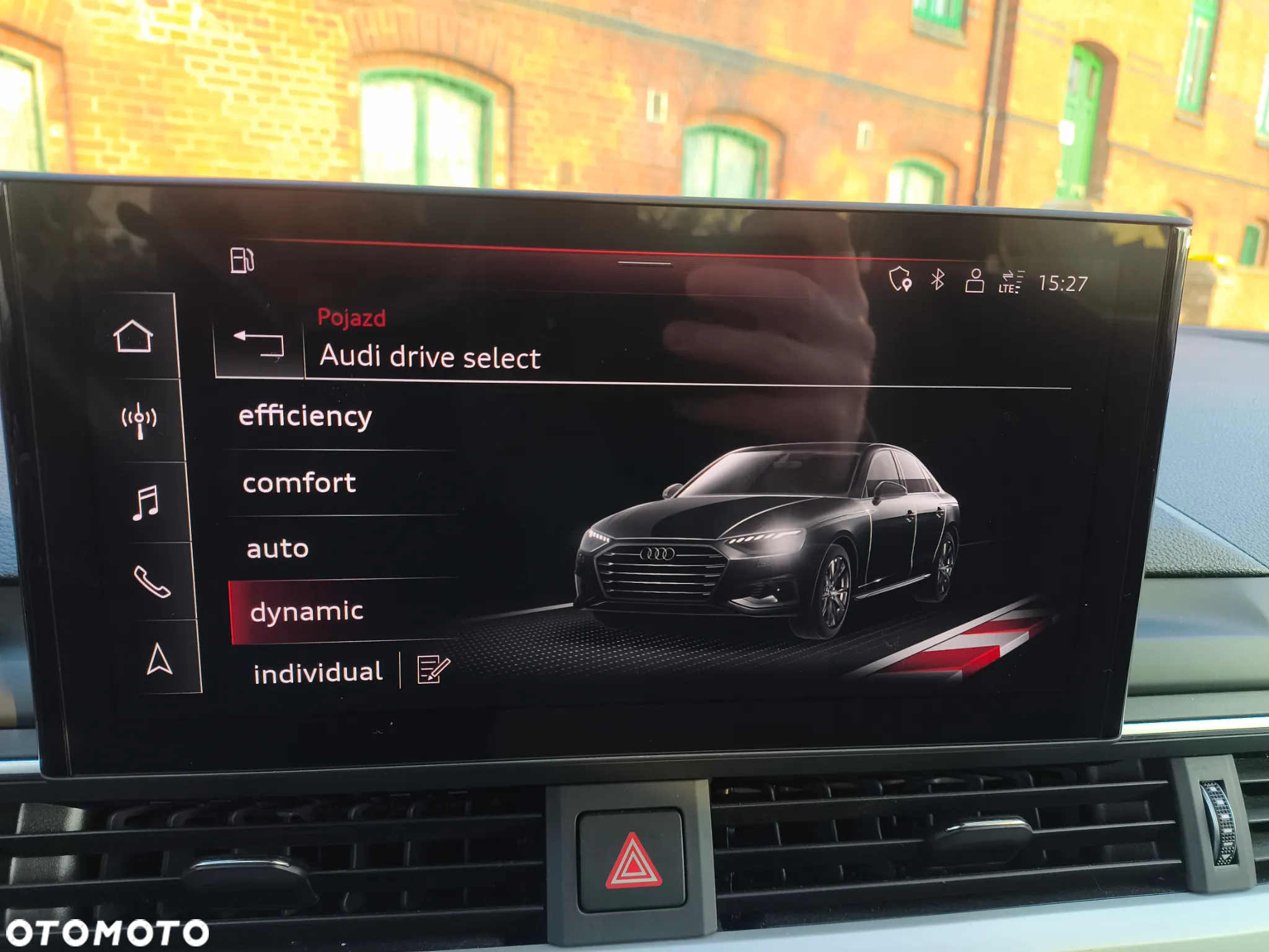 Audi A4 40 TFSI S tronic - 24