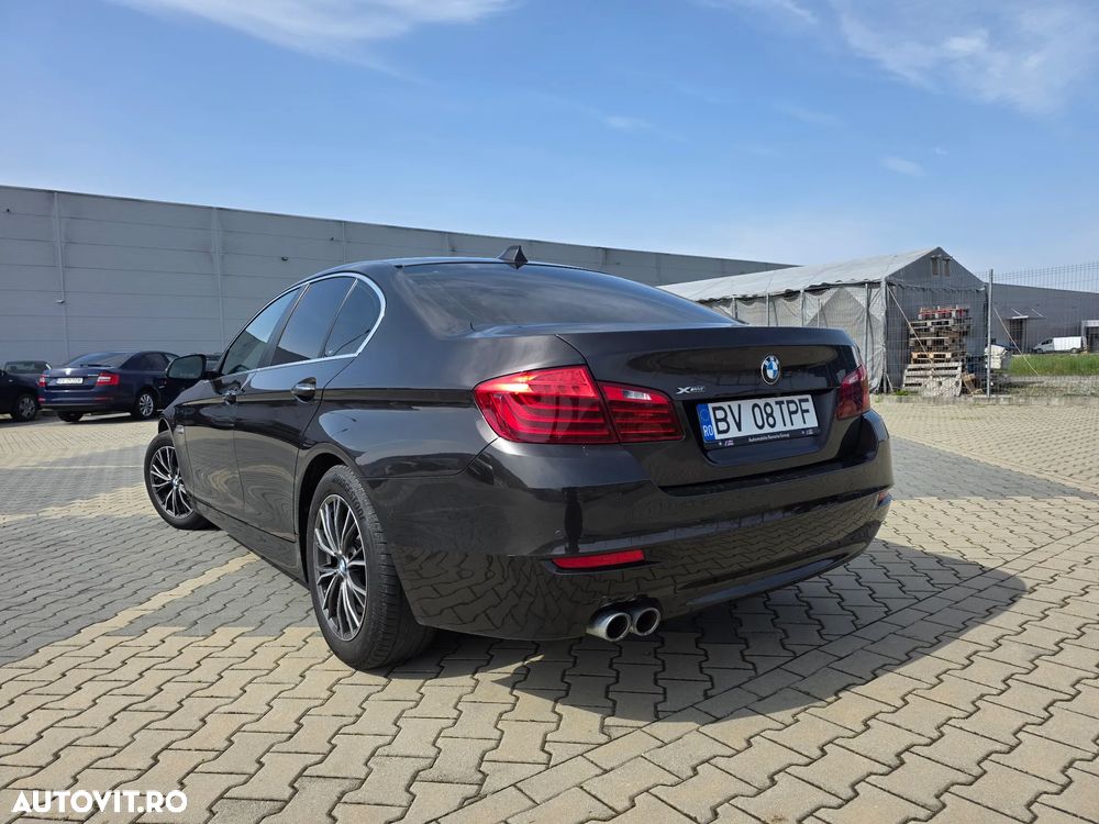 BMW Seria 5 520d xDrive AT - 7