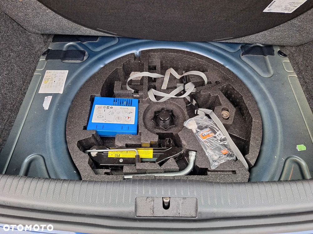 Volkswagen Golf 1.2 TSI Style - 23