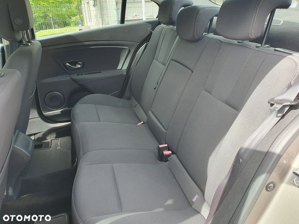 Renault Fluence - 13