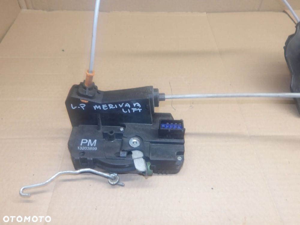 OPEL MERIVA A I LIFT 05-10 1.4B ZAMEK DRZWI PRAWY LEWY PRZÓD KLAMKA WEWNĘTRZNA 13203899 13154792 - 4