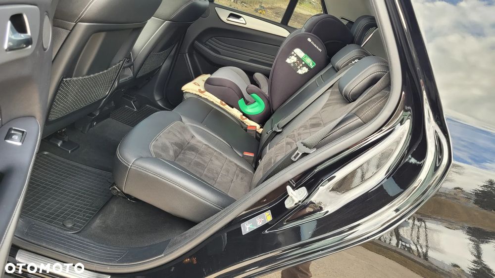 Mercedes-Benz ML 350 BlueTEC 4MATIC 7G-TRONIC Edition 1 - 14