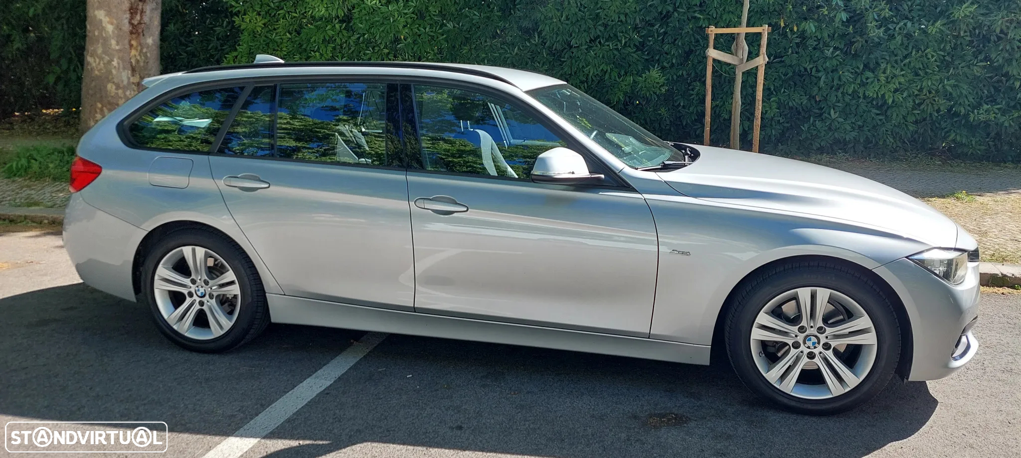 BMW 320 d Touring Line Sport Auto - 2