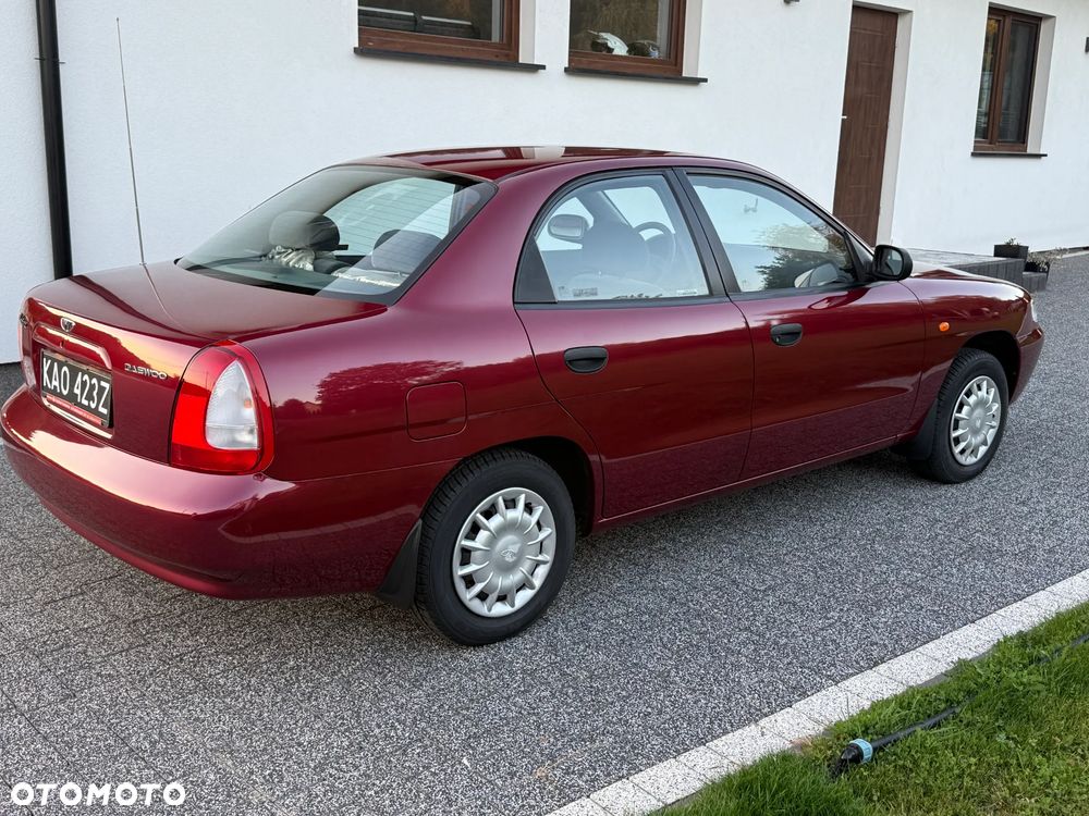 Daewoo Nubira - 32