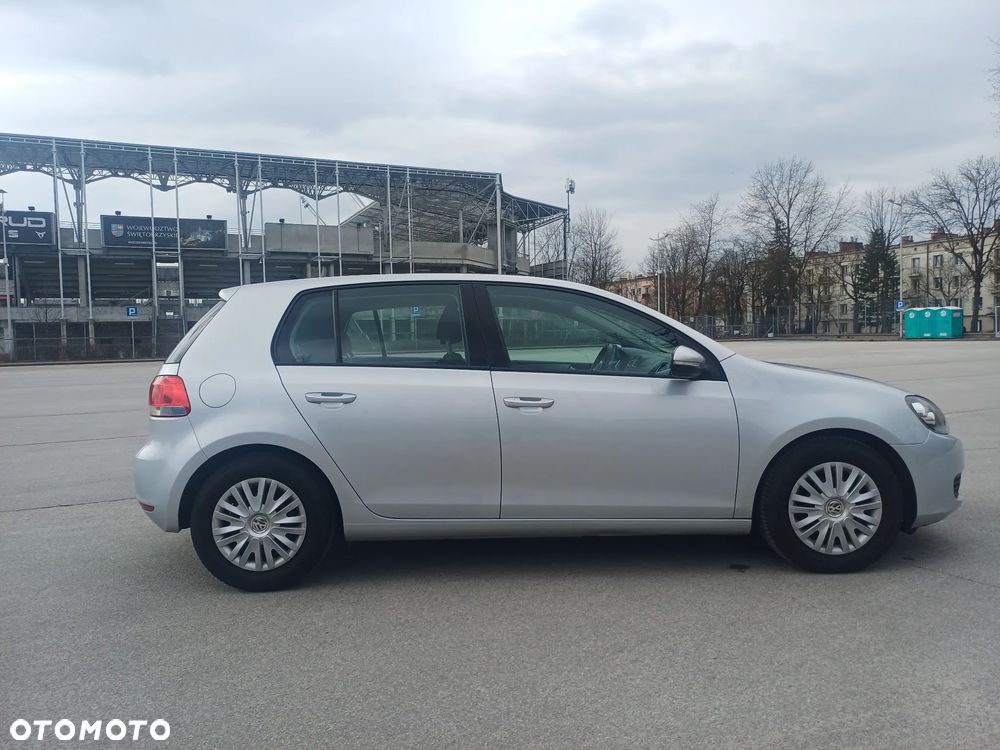 Volkswagen Golf 1.6 TDI Comfortline - 7
