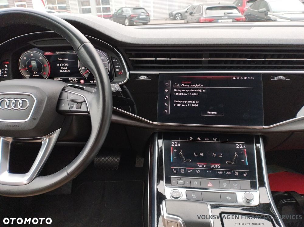 Audi Q7 - 7