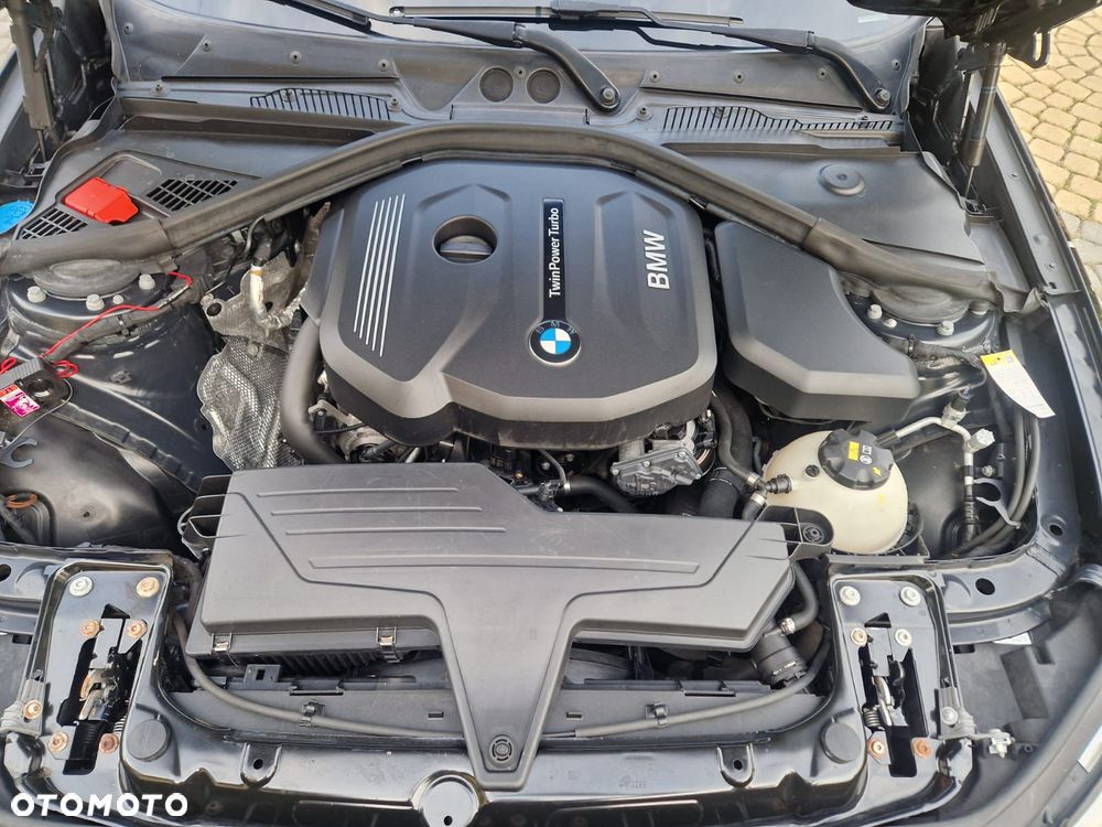 BMW Seria 1 118i GPF Sport Line Shadow - 14