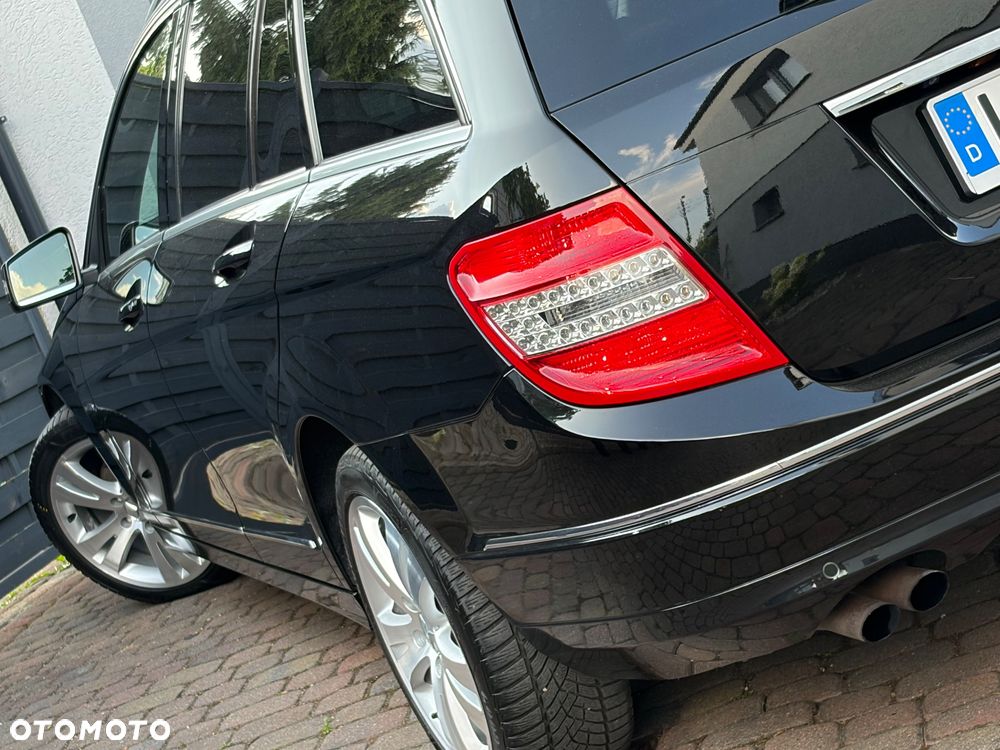 Mercedes-Benz Klasa C 180 Kompressor BlueEFFICIENCY Avantgarde - 15
