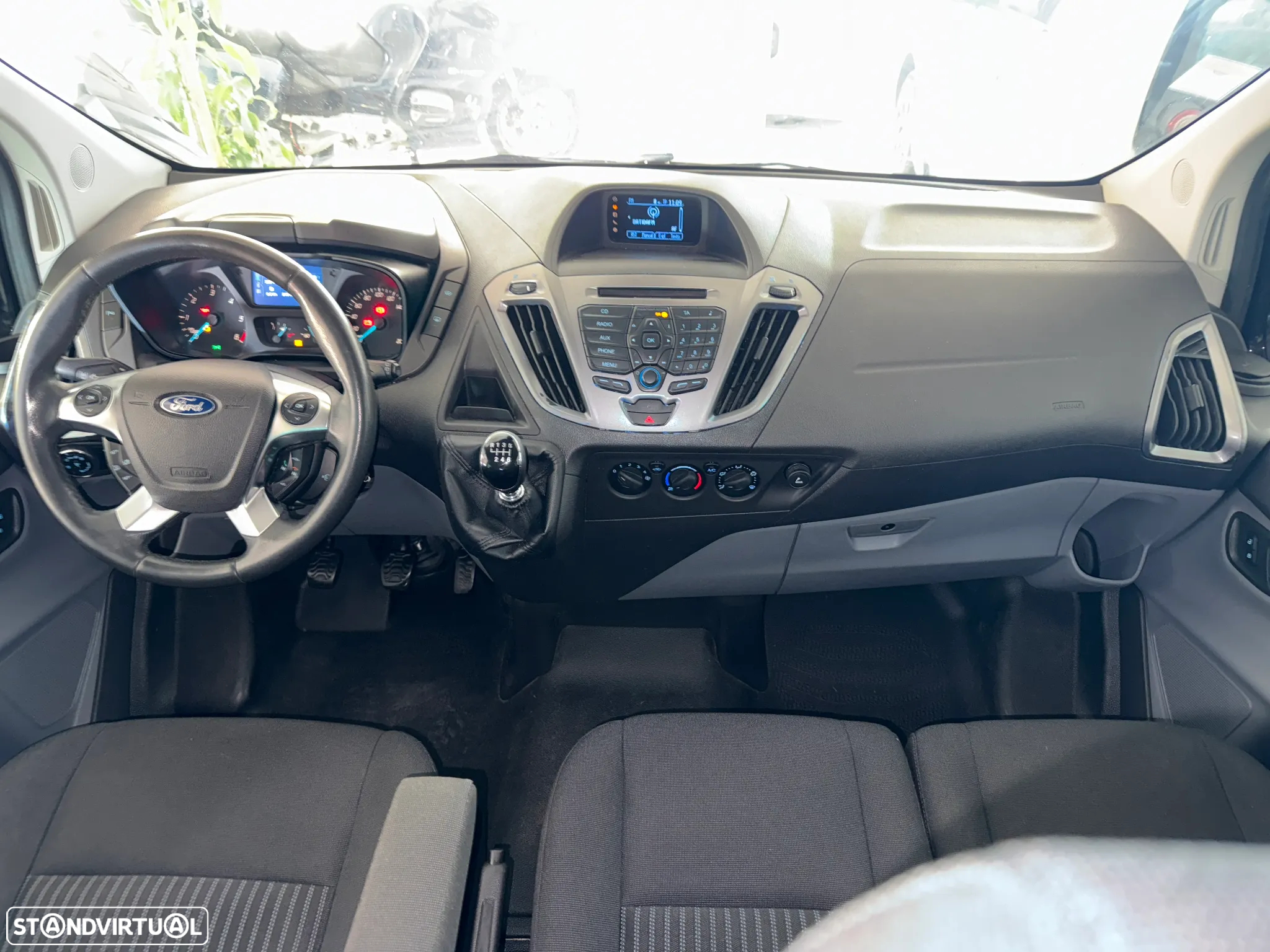 Ford Transit Custom - 10