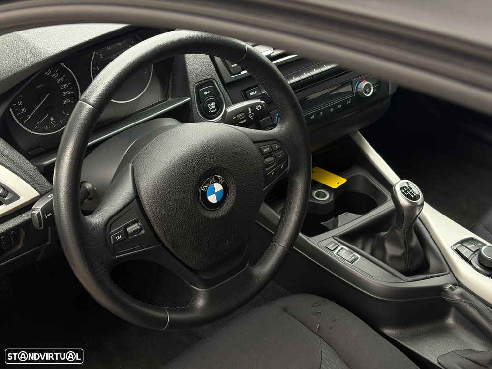 BMW 116 i - 26