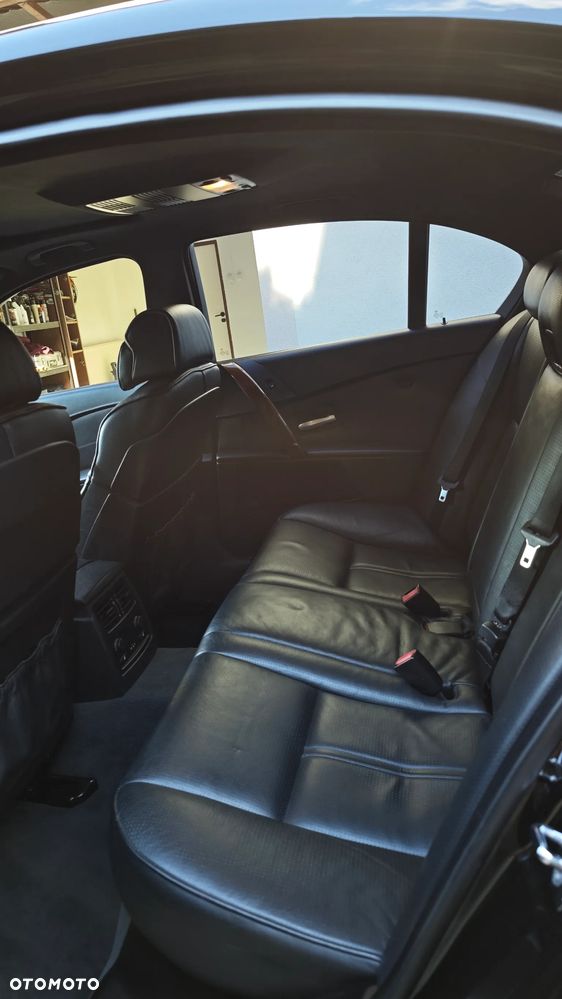 BMW M5 Standard - 28