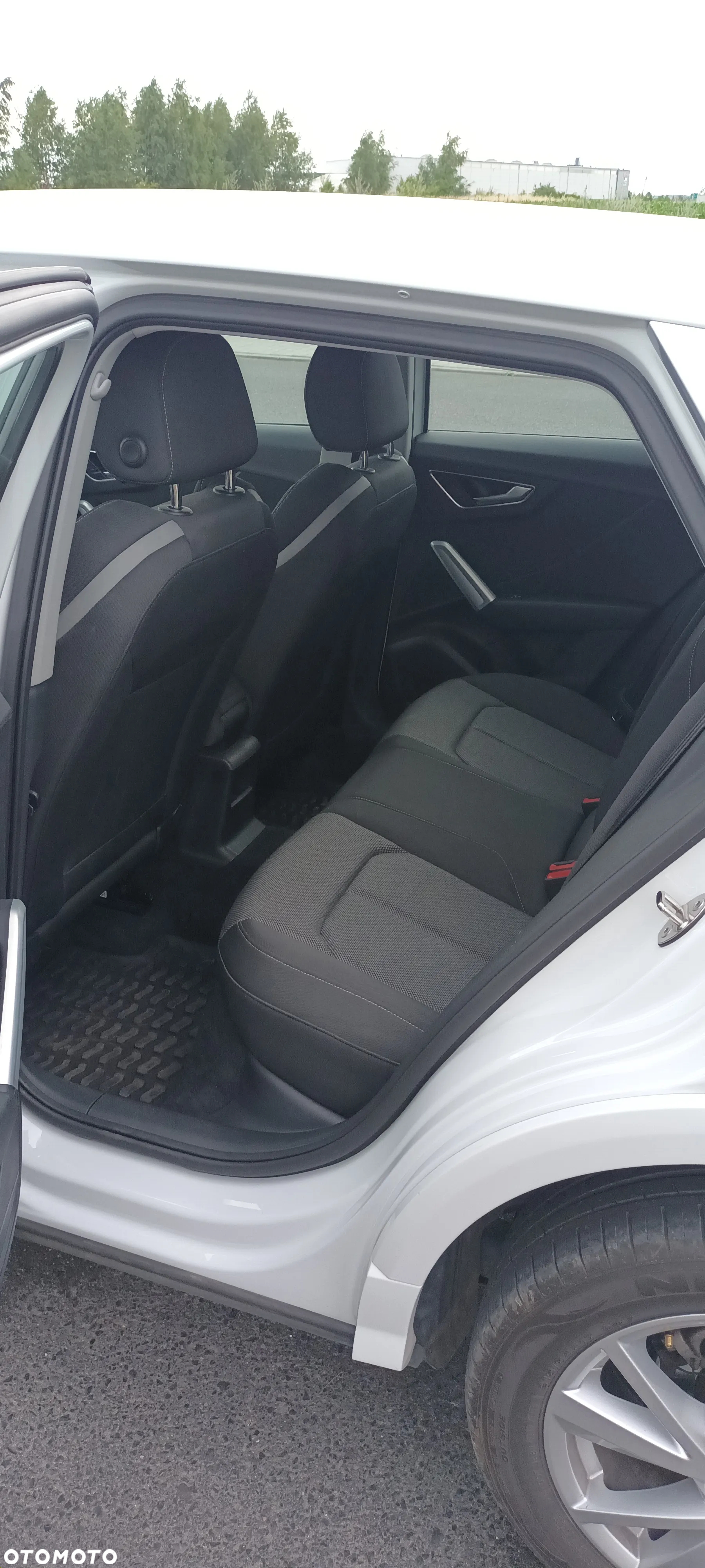 Audi Q2 35 TFSI S tronic design - 10