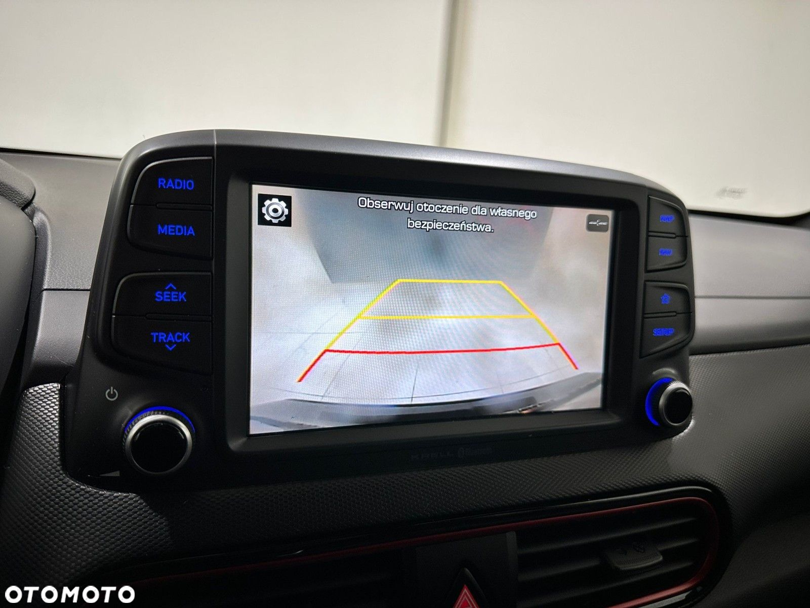 Hyundai Kona - 33