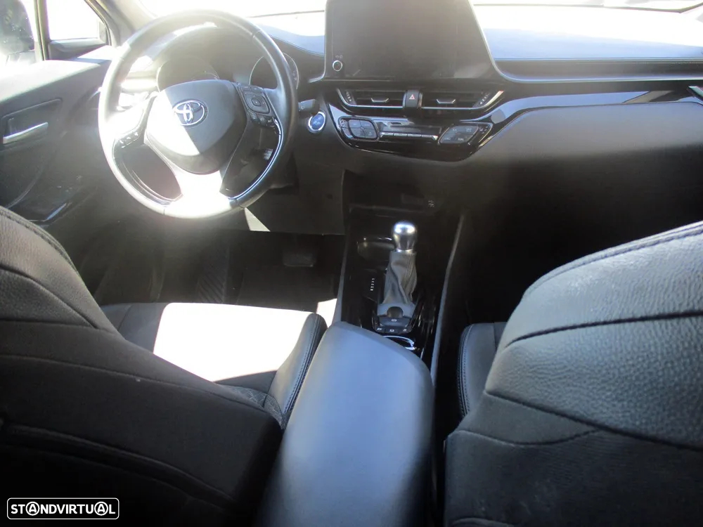 Toyota C-HR 1.8 Hybrid Square Collection - 16