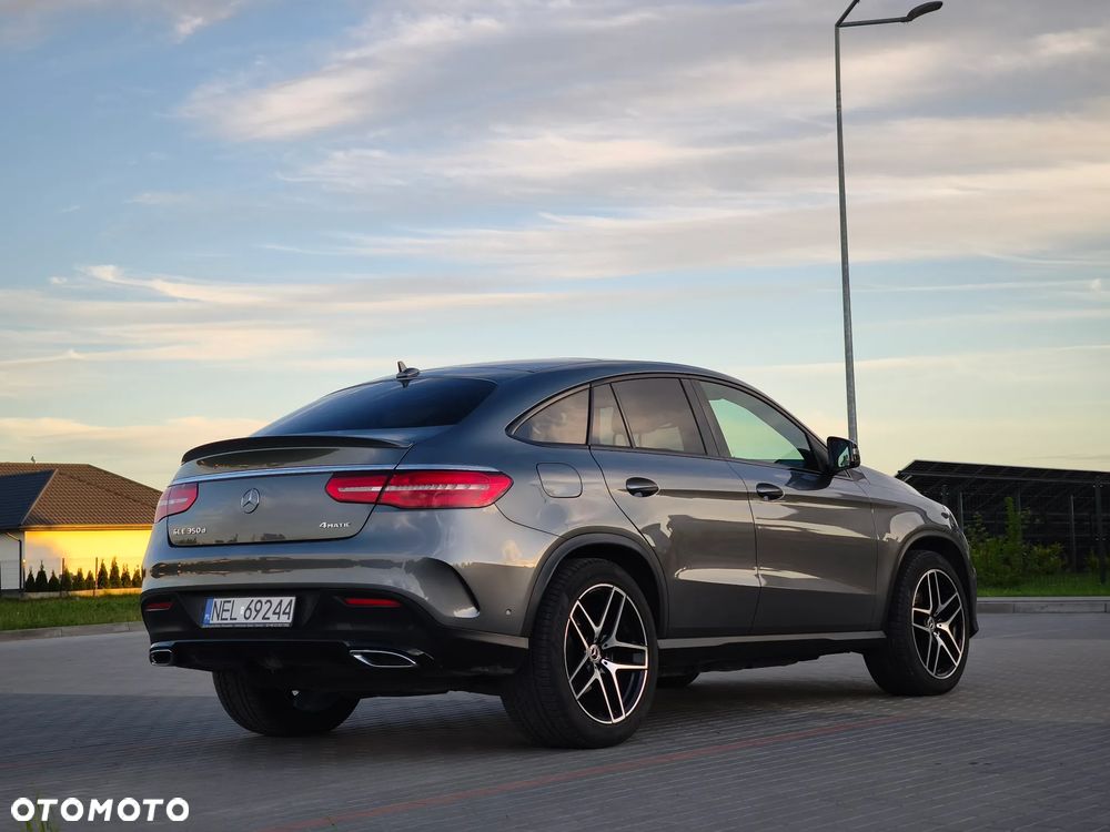 Mercedes-Benz GLE - 10