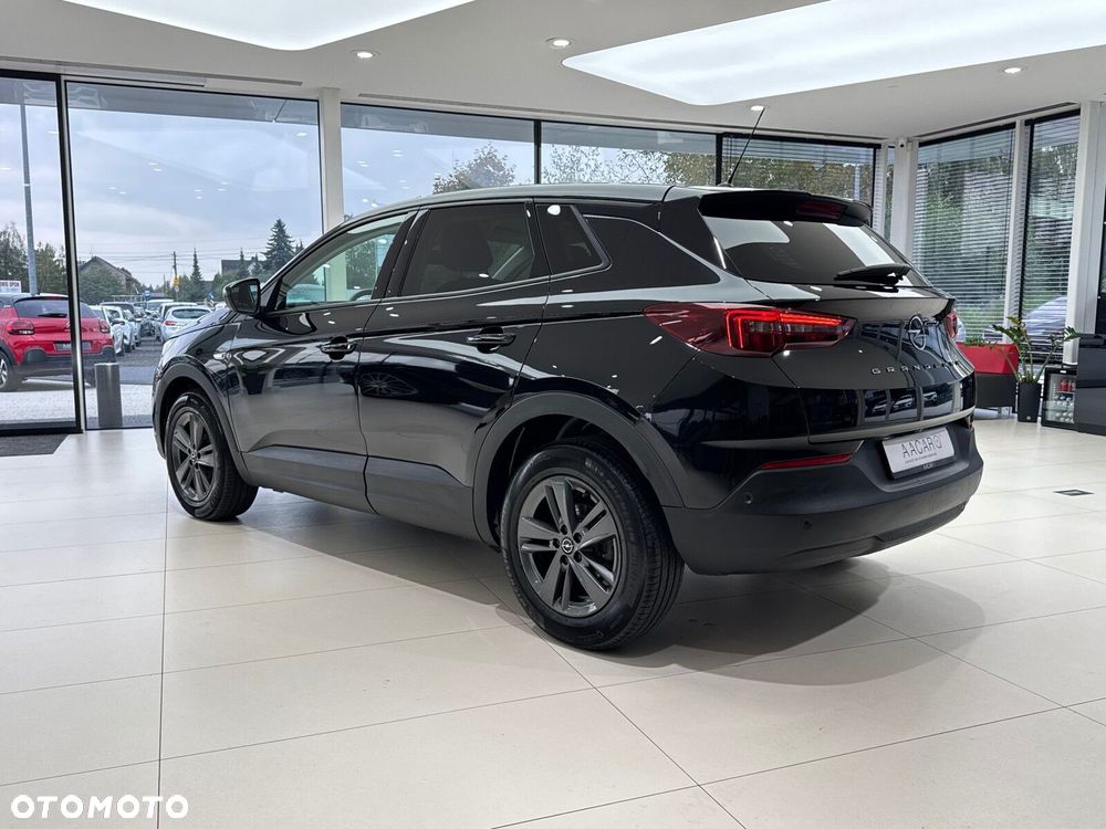 Opel Grandland 1.2 T Business Edition S&S - 3