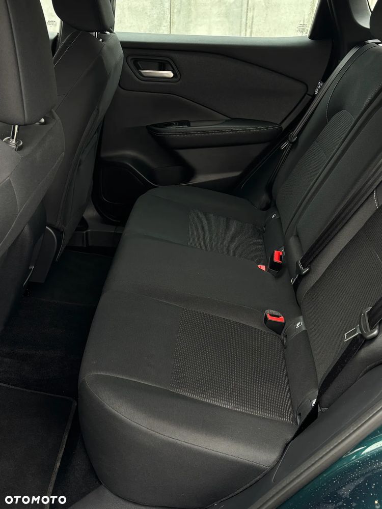 Nissan Qashqai 1.3 DIG-T MHEV Acenta Xtronic - 16