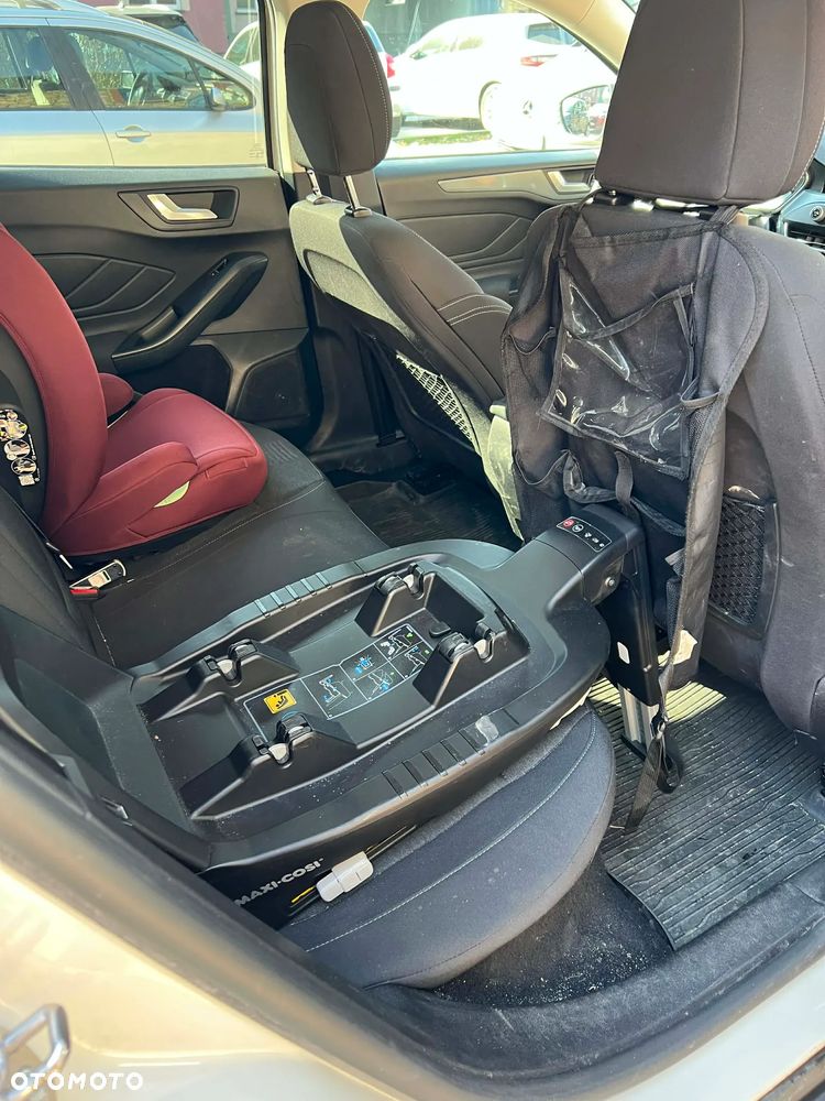 Ford Focus 1.0 EcoBoost Active - 7