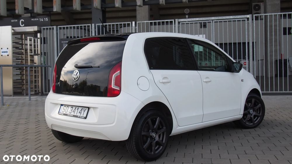Volkswagen up! - 24