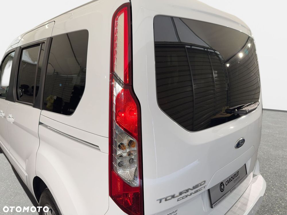 Ford Tourneo Connect - 12