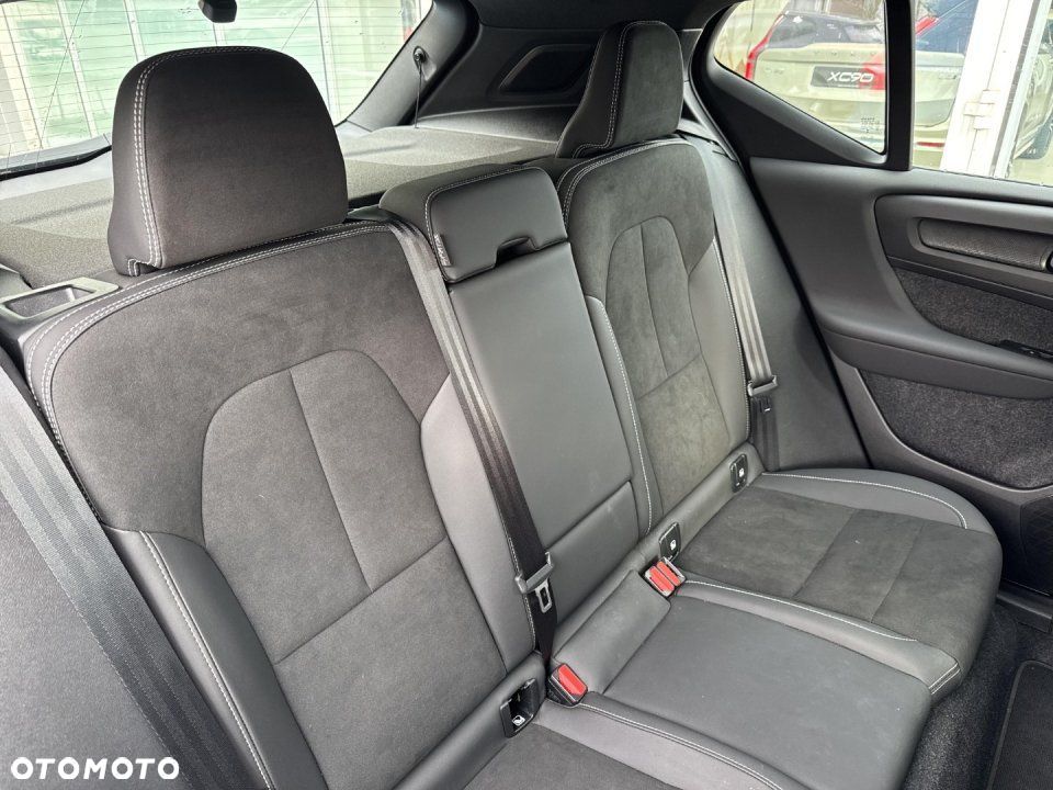 Volvo XC 40 - 11