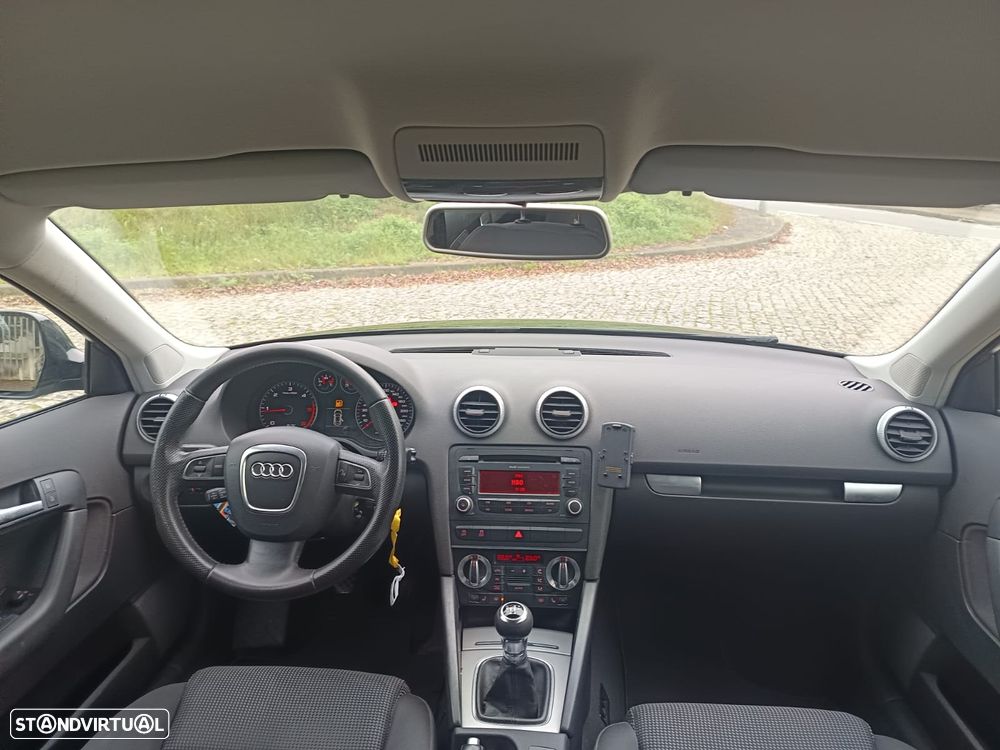 Audi A3 Sportback 1.6 TDI Sport - 22