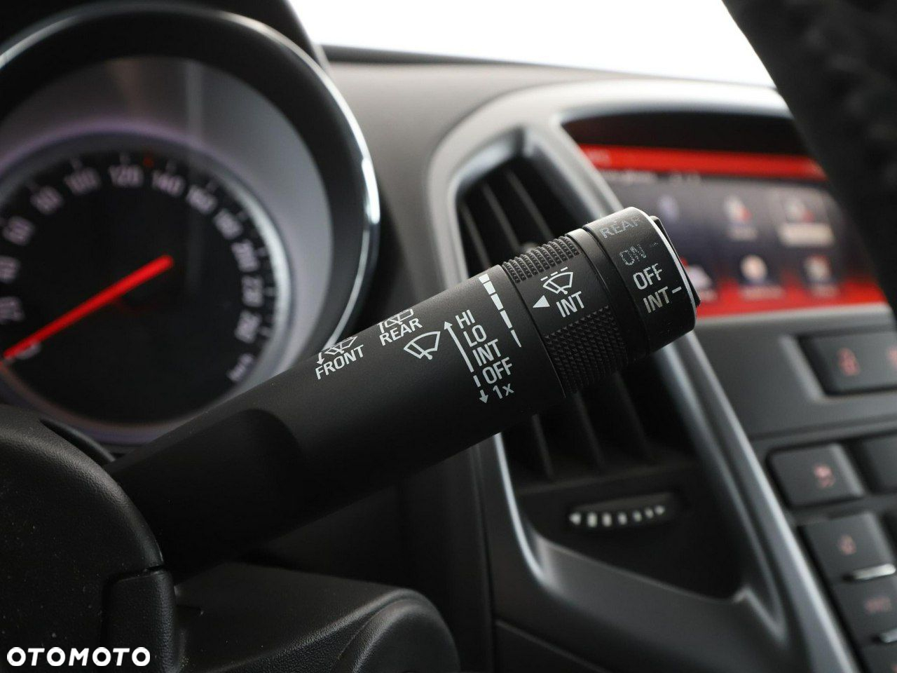 Opel Astra 1.4 Turbo Style - 31