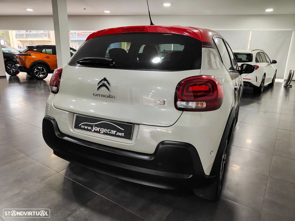 Citroën C3 1.2 PureTech Shine - 18