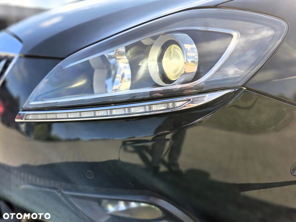 Lancia Delta 1.8 T-Jet Platino Sportronic - 11