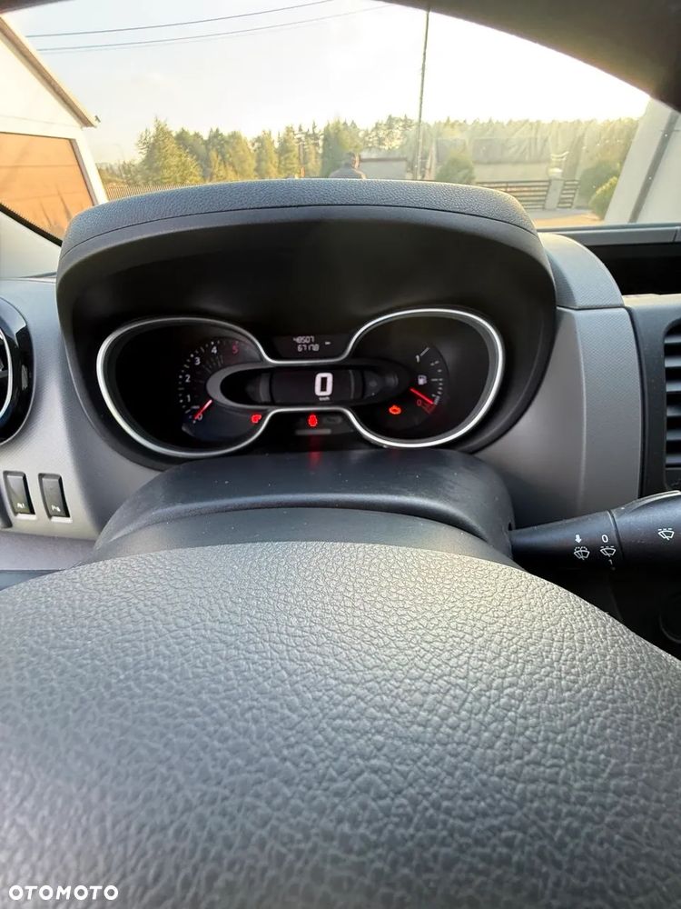 Renault Trafic - 7