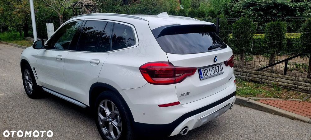 BMW X3 xDrive30i Luxury Line sport - 3