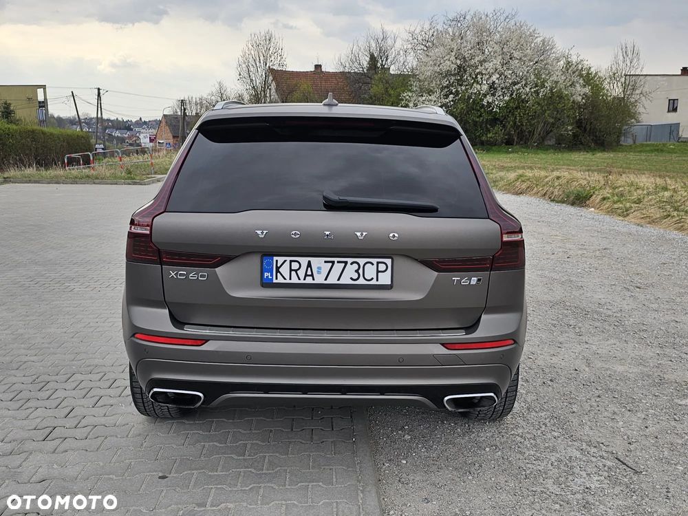 Volvo XC 60 T6 AWD Geartronic RDesign - 7