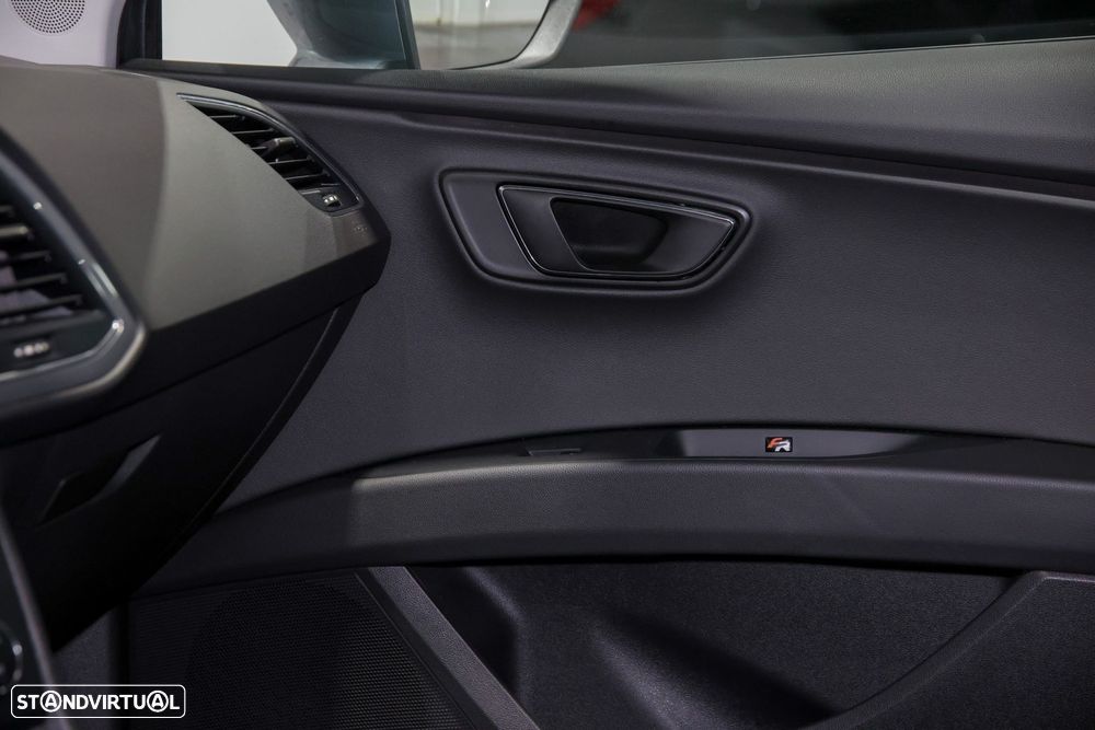 SEAT Leon ST 2.0 TDI FR DSG S/S - 38