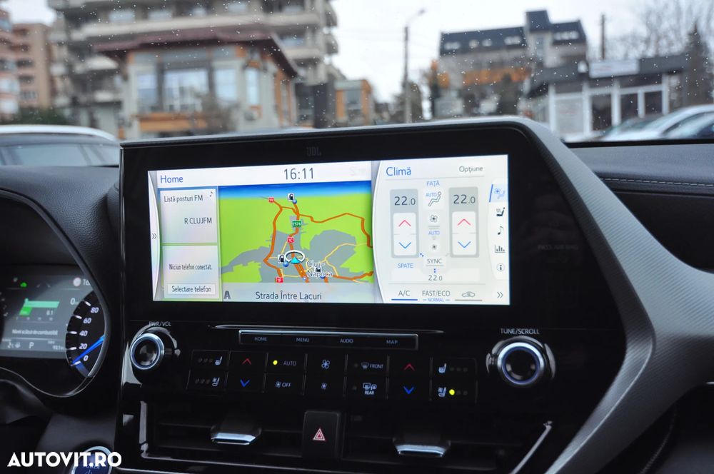 Toyota Highlander 2.5 Hybrid Executive - 21