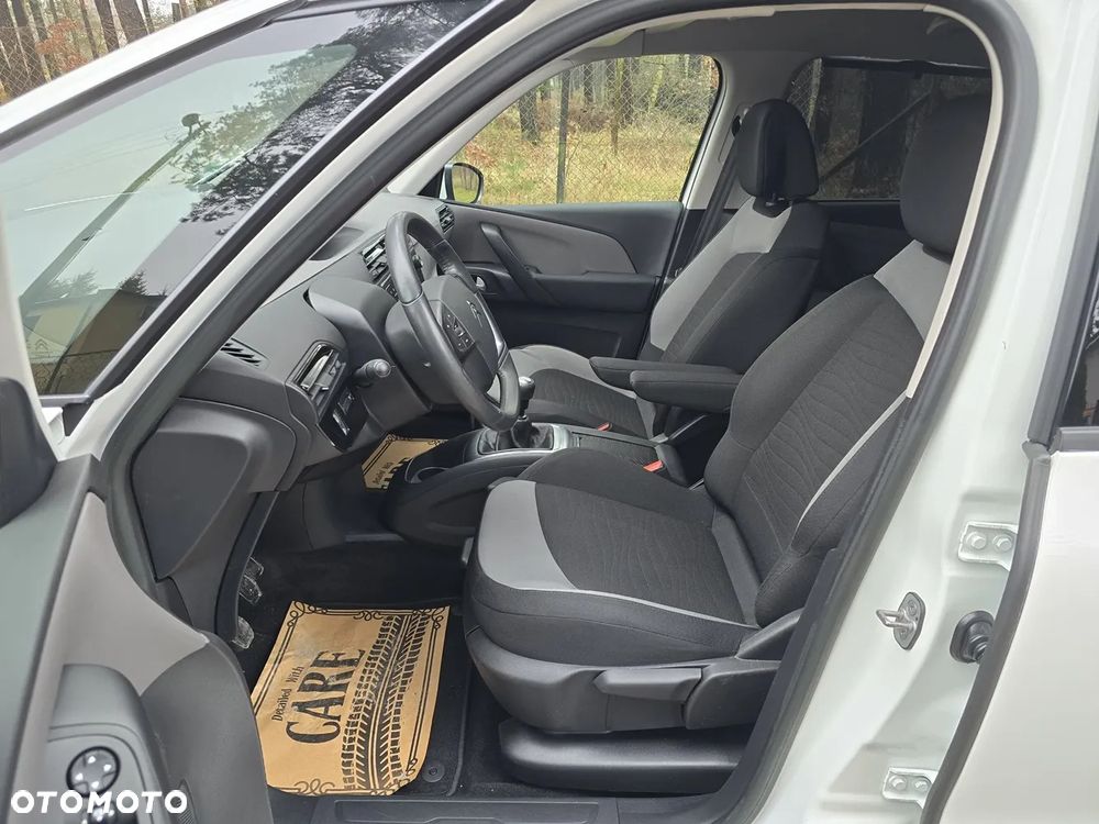Citroën C4 Picasso - 10