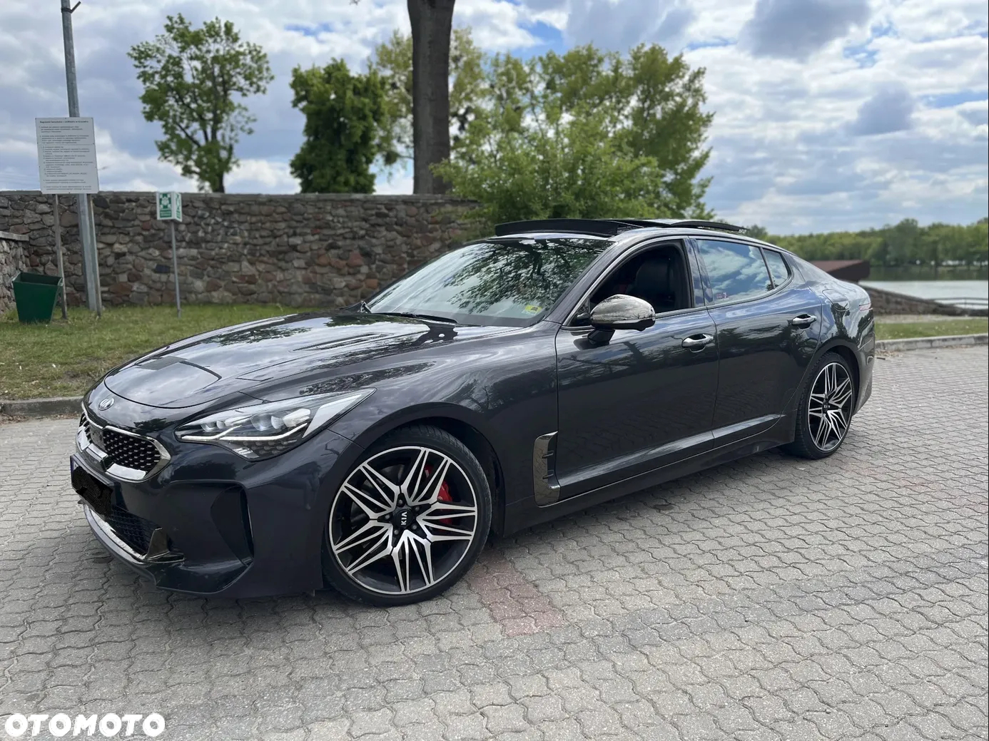 Kia Stinger 3.3 T-GDI V6 GT AWD - 2