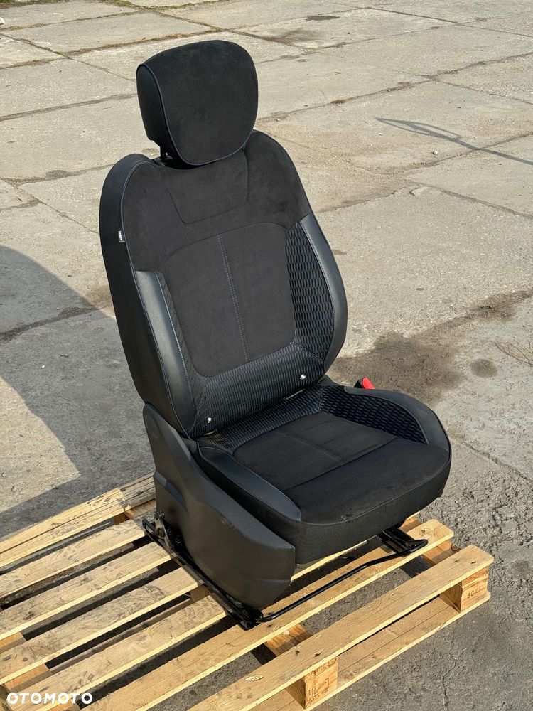 Renault Captur Lift Komplet Foteli Alcantara 17-19 R - 5