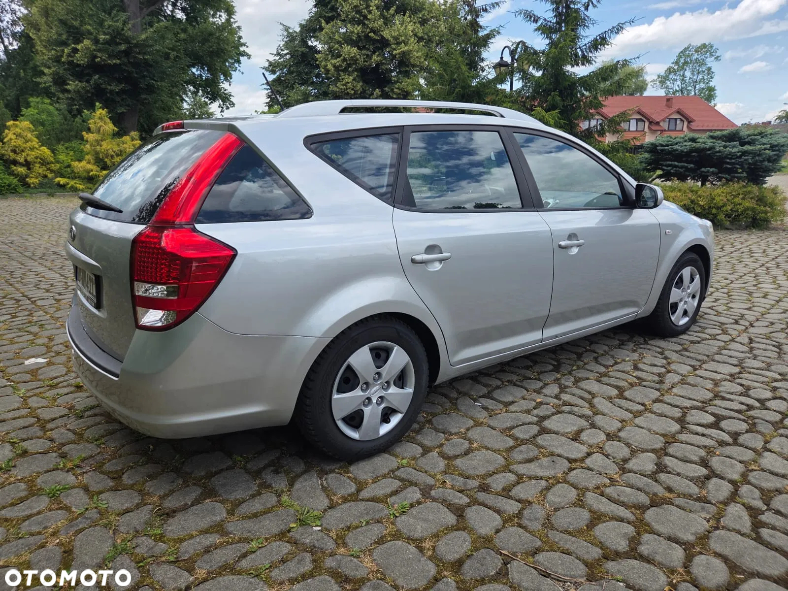 Kia Ceed 1.4 CVVT SW Spirit - 3
