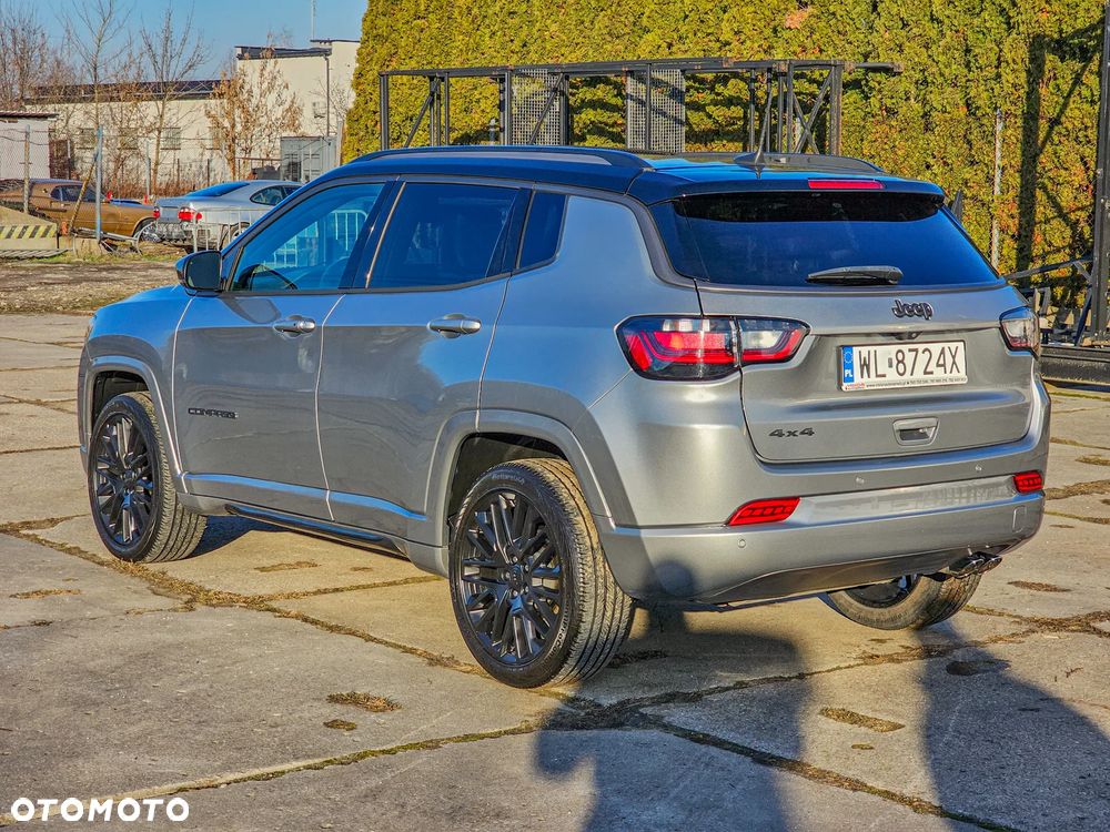 Jeep Compass - 10