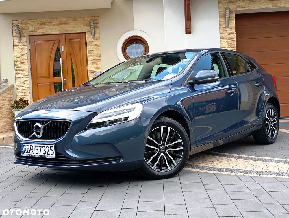 Volvo V40 T2 Drive-E Momentum - 12