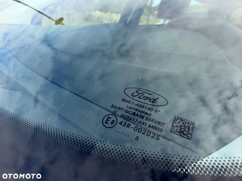 Ford Focus 1.0 EcoBoost Start-Stopp-System Champions Edition - 32