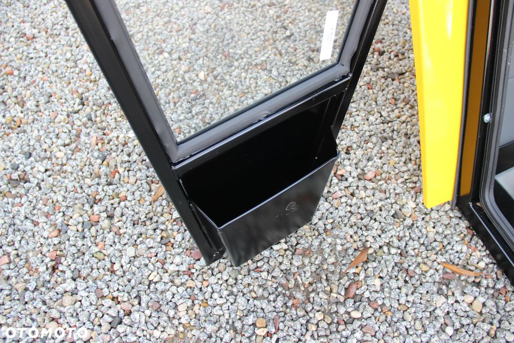 Kabina ciągnikowa kabiny C360 C-360 Naglak Elegant Ral 1003 z błotnikami - 8